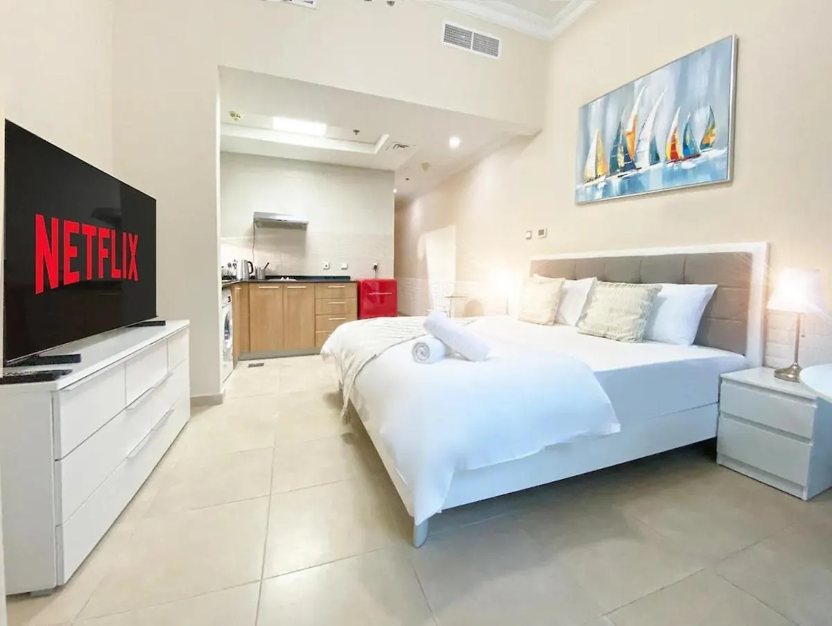 Apartment Studio In Dubai Marina Near Beach And Metro With Fast Wifi And Car Parking Z507