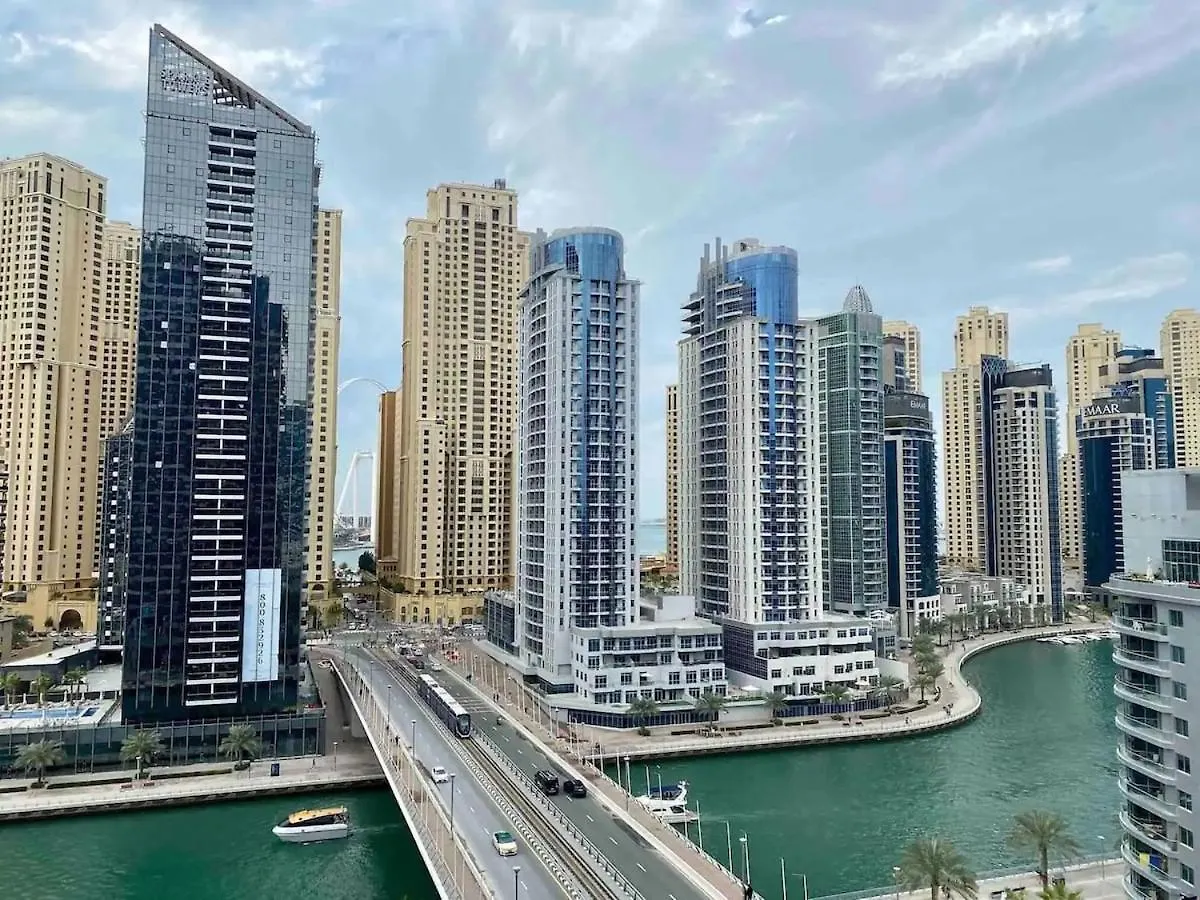 Apartment Studio In Dubai Marina Near Beach And Metro With Fast Wifi And Car Parking Z507 United Arab Emirates
