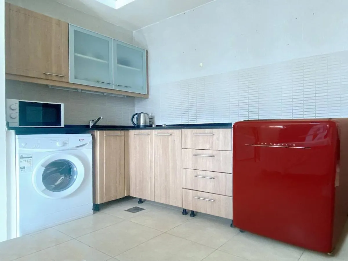 Studio In Dubai Marina Near Beach And Metro With Fast Wifi And Car Parking Z507 Apartment